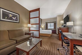Best Western Plus Peak Vista Inn & Suites