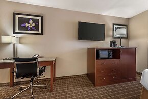 Best Western Plus Peak Vista Inn & Suites
