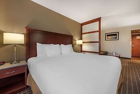Best Western Plus Peak Vista Inn & Suites
