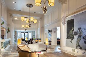 International House Hotel