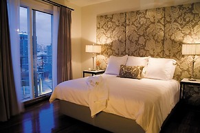 International House Hotel