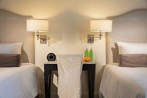 International House Hotel