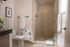 International House Hotel