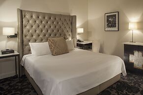 International House Hotel