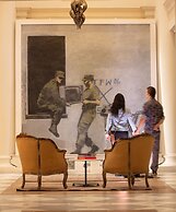 International House Hotel