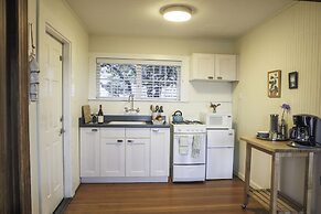 The Inn at Schoolhouse Creek