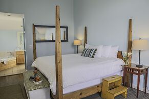 The Inn at Schoolhouse Creek