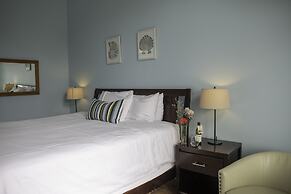 The Inn at Schoolhouse Creek