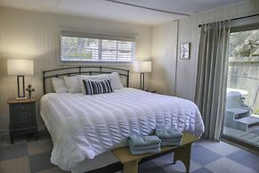 The Inn at Schoolhouse Creek