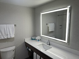 Holiday Inn Express Hotel & Suites West Chester by IHG