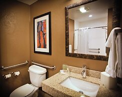 Holiday Inn Hotel & Suites La Crosse, an IHG Hotel