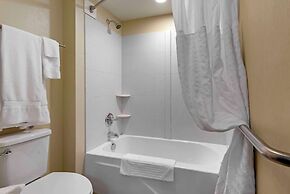 Comfort Inn & Suites Wilkes Barre - Arena