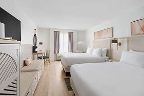 Beal House Fort Walton Beach, Tapestry Collection by Hilton