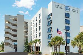 Beal House Fort Walton Beach, Tapestry Collection by Hilton