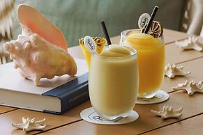 Beal House Fort Walton Beach, Tapestry Collection by Hilton