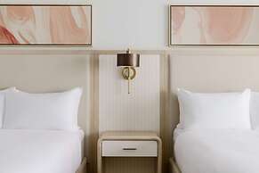 Beal House Fort Walton Beach, Tapestry Collection by Hilton