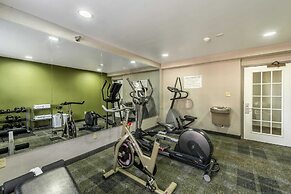 Quality Inn Grove City - Columbus South