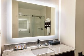 La Quinta Inn & Suites by Wyndham LaGrange / I-85