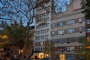 La Quinta Inn & Suites by Wyndham New York City Central Park