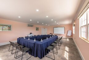 Butterfly Beach Hotel