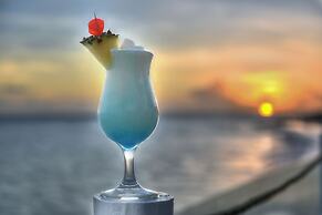 Butterfly Beach Hotel