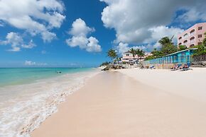 Butterfly Beach Hotel