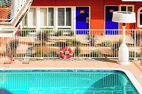 Hotel Del Sol