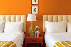 Hotel Del Sol