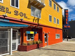 Hotel Del Sol