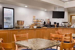 Country Inn & Suites by Radisson, Mishawaka, IN