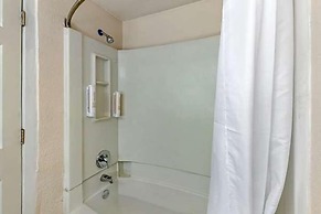 Suburban Studios Raleigh - Crabtree Valley