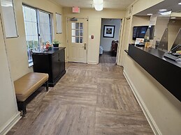 Suburban Studios Raleigh - Crabtree Valley