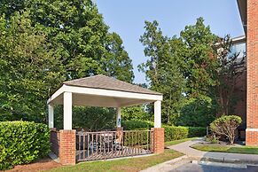 Sonesta Simply Suites Charlotte University