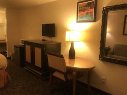 Travelers Inn & Suites