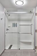 Courtyard By Marriott Nashville Downtown