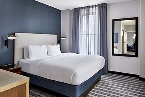 Courtyard By Marriott Nashville Downtown