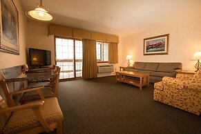 Lakeside Lodge And Suites