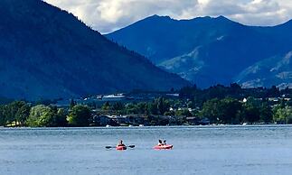 Lakeside Lodge And Suites