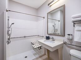 Garner Hotel Macon West by IHG