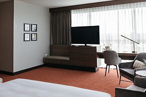 Revel Hotel Des Moines Urbandale, Tapestry Collection by Hilton