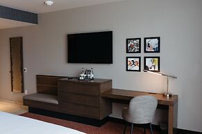 Revel Hotel Des Moines Urbandale, Tapestry Collection by Hilton