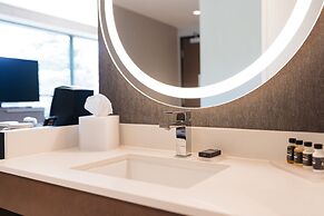 Revel Hotel Des Moines Urbandale, Tapestry Collection by Hilton