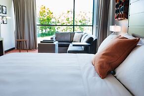 Revel Hotel Des Moines Urbandale, Tapestry Collection by Hilton