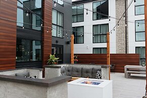Revel Hotel Des Moines Urbandale, Tapestry Collection by Hilton