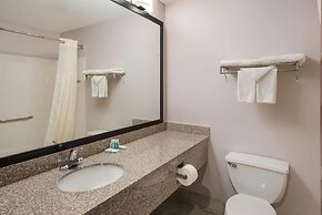 Quality inn & Suites Cincinnati I-275