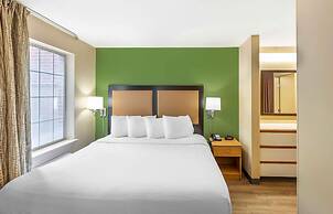 Extended Stay America Suites Milwaukee Brookfield