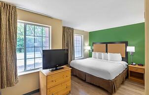 Extended Stay America Suites Milwaukee Brookfield
