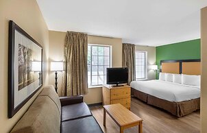 Extended Stay America Suites Milwaukee Brookfield