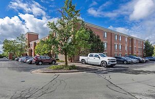 Extended Stay America Suites Milwaukee Brookfield