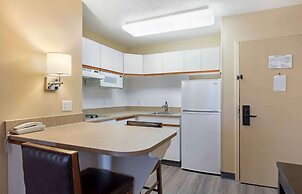 Extended Stay America Select Suites - St. Louis - Airport - Central